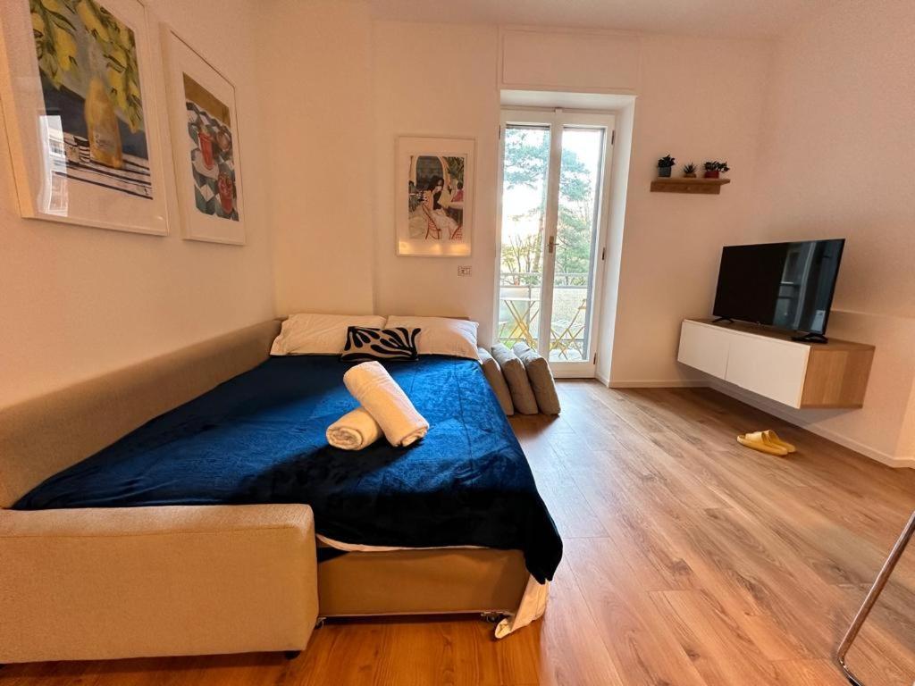 Luxury 1 Bedroom Apartment, Close To San Siro, Fiera And 10 Min Metro To Duomo Milan Exterior photo